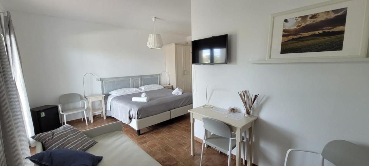 Uliwood Hotel Caltanissetta Ngoại thất bức ảnh