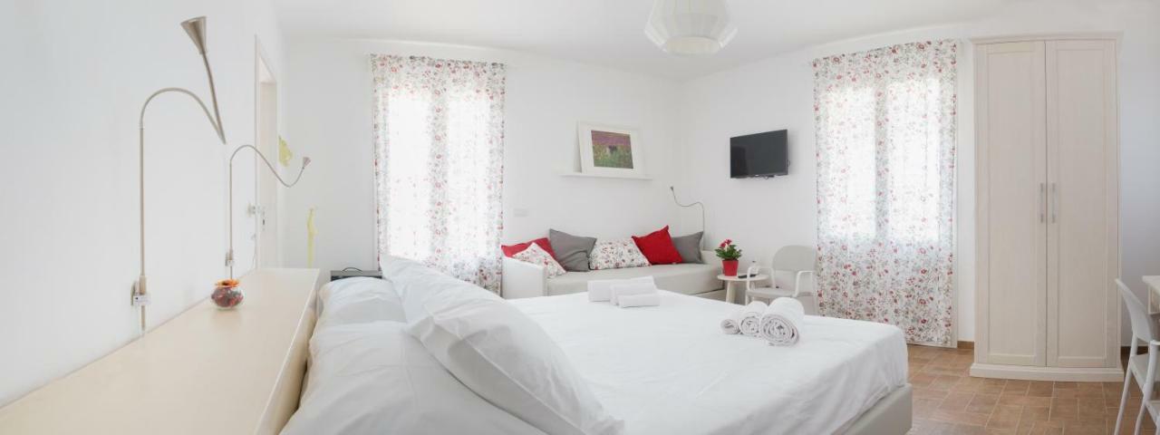 Uliwood Hotel Caltanissetta Ngoại thất bức ảnh