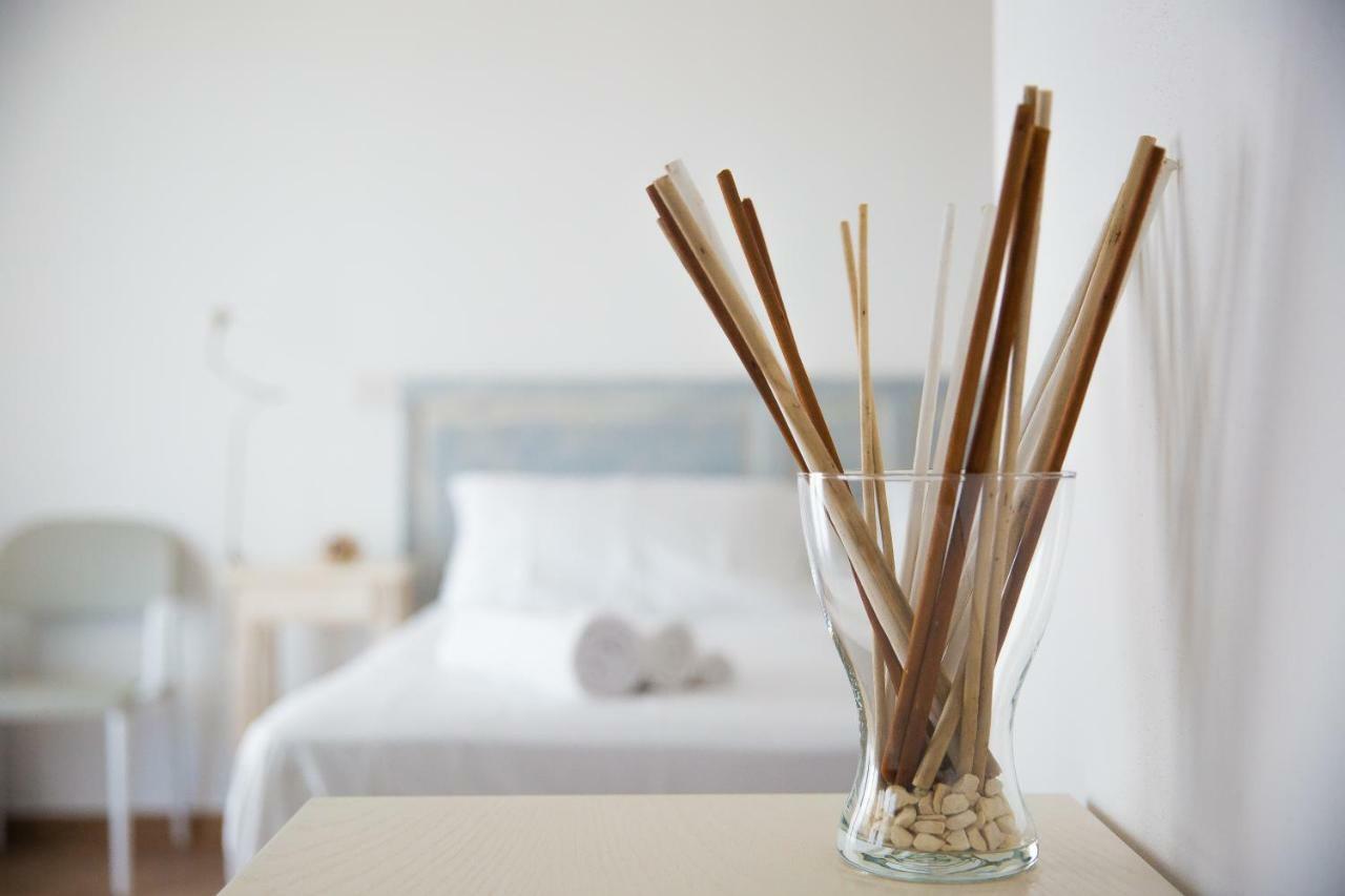 Uliwood Hotel Caltanissetta Ngoại thất bức ảnh